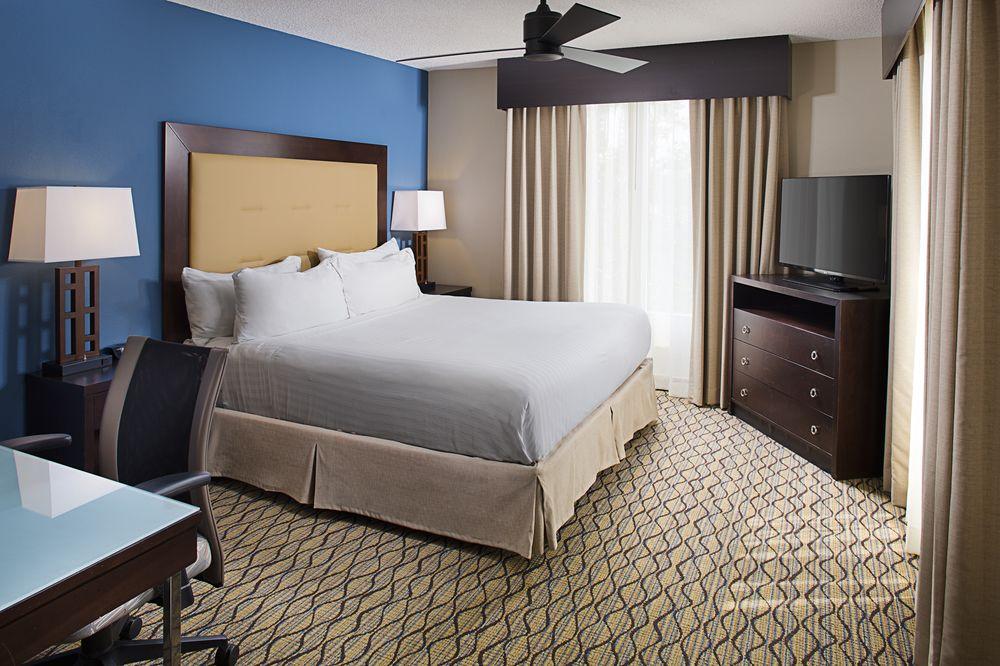 Holiday Inn Express Hotel & Suites Auburn - University Area, An Ihg Hotel Exterior foto